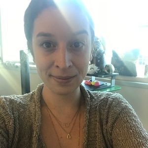 Meet your Posher, Cara